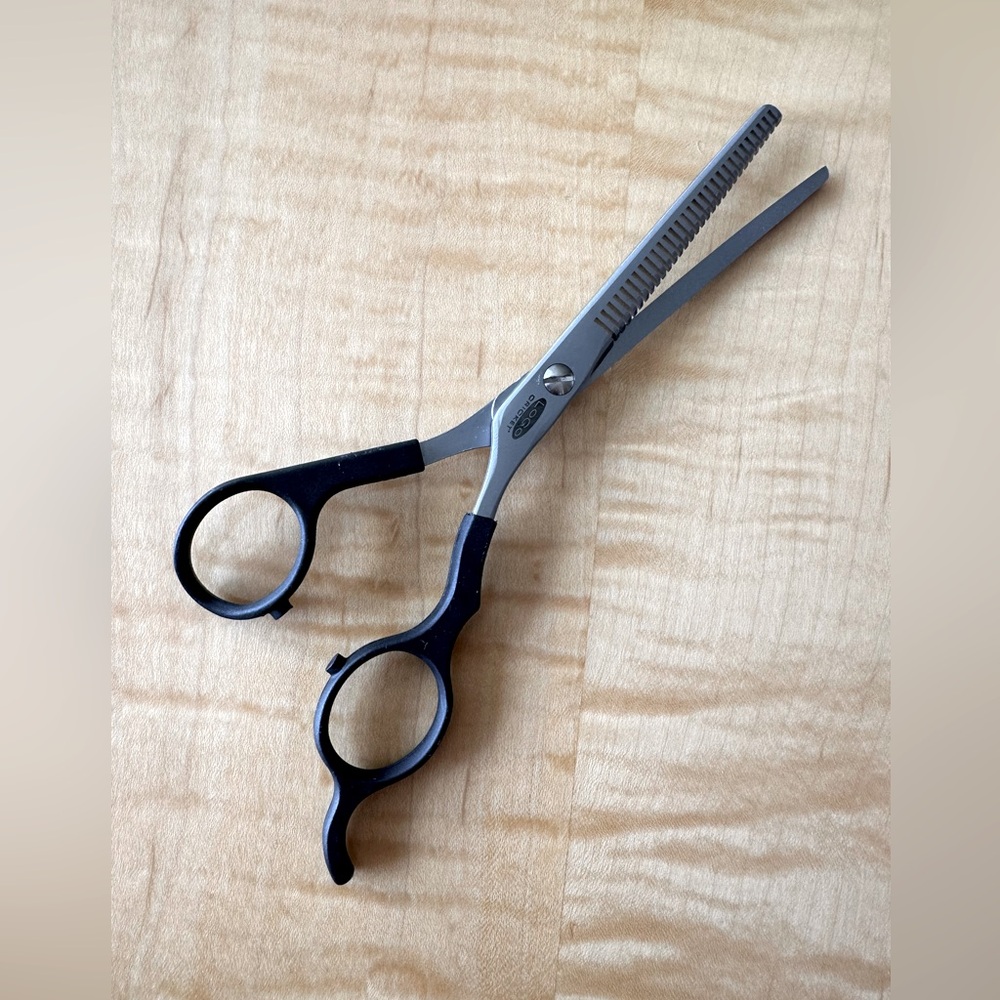 Thinning Scissors